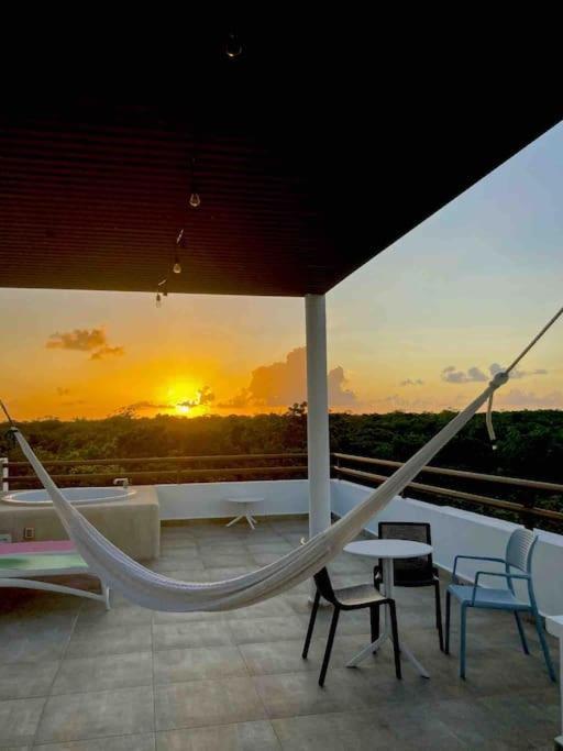 Aku-Chic Newly Furbished Condo Jungle Pool เซ็ตนา ภายนอก รูปภาพ