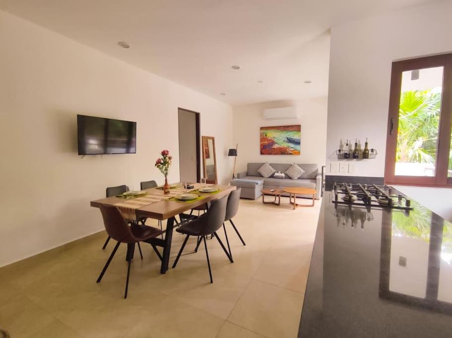 Aku-Chic Newly Furbished Condo Jungle Pool เซ็ตนา ภายนอก รูปภาพ